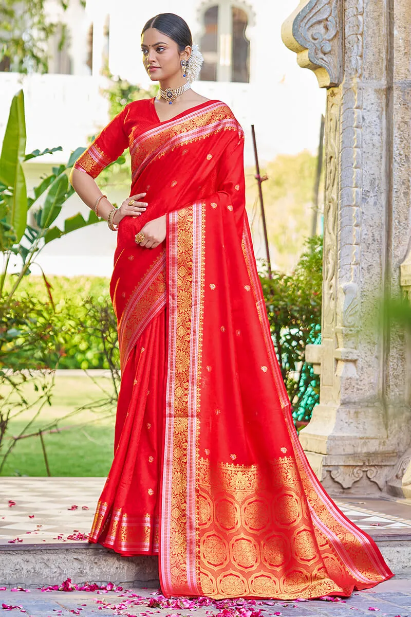 Ethnic Red Kanjivaram Silk Saree With Confounding Blouse Piece