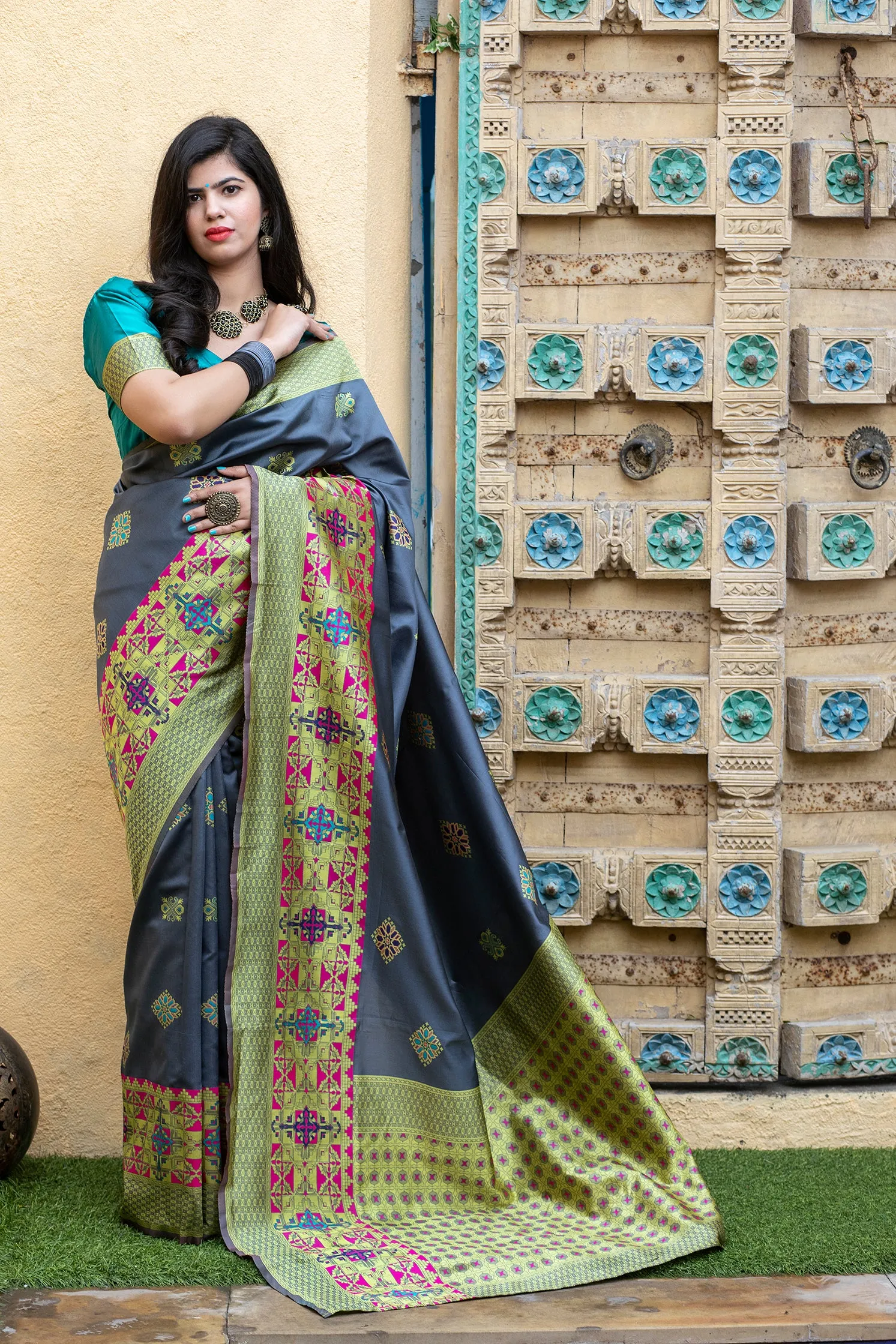 Grey Heavy Bordered Banarasi Silk Wedding Wear Saree With Blouse