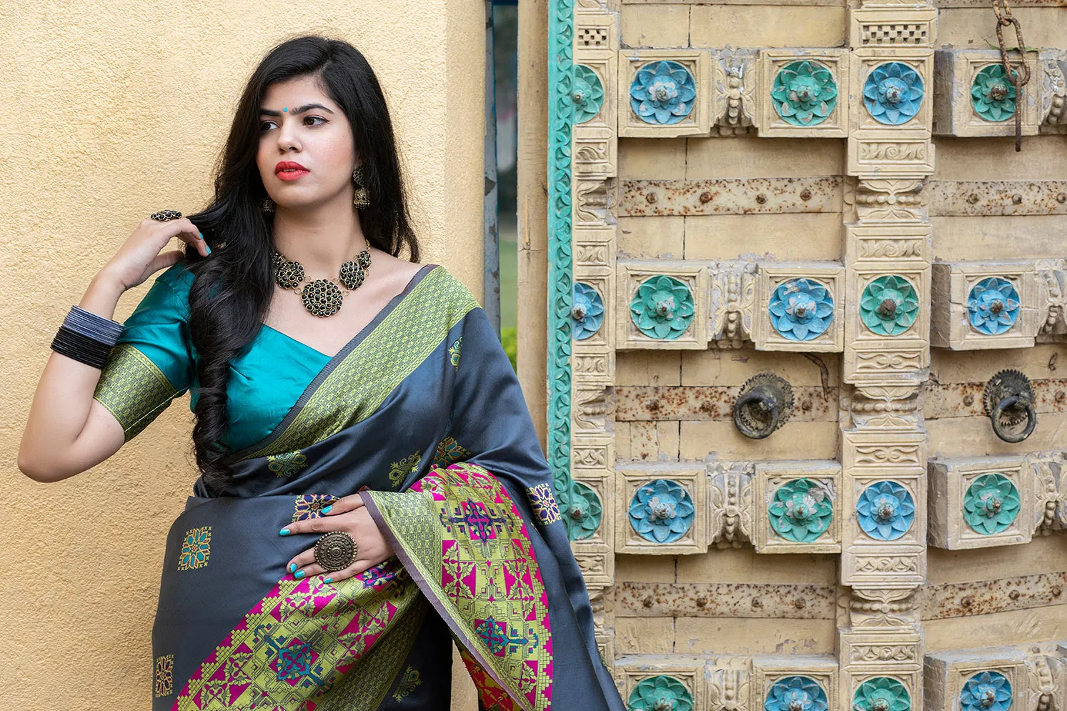 Grey Heavy Bordered Banarasi Silk Wedding Wear Saree With Blouse