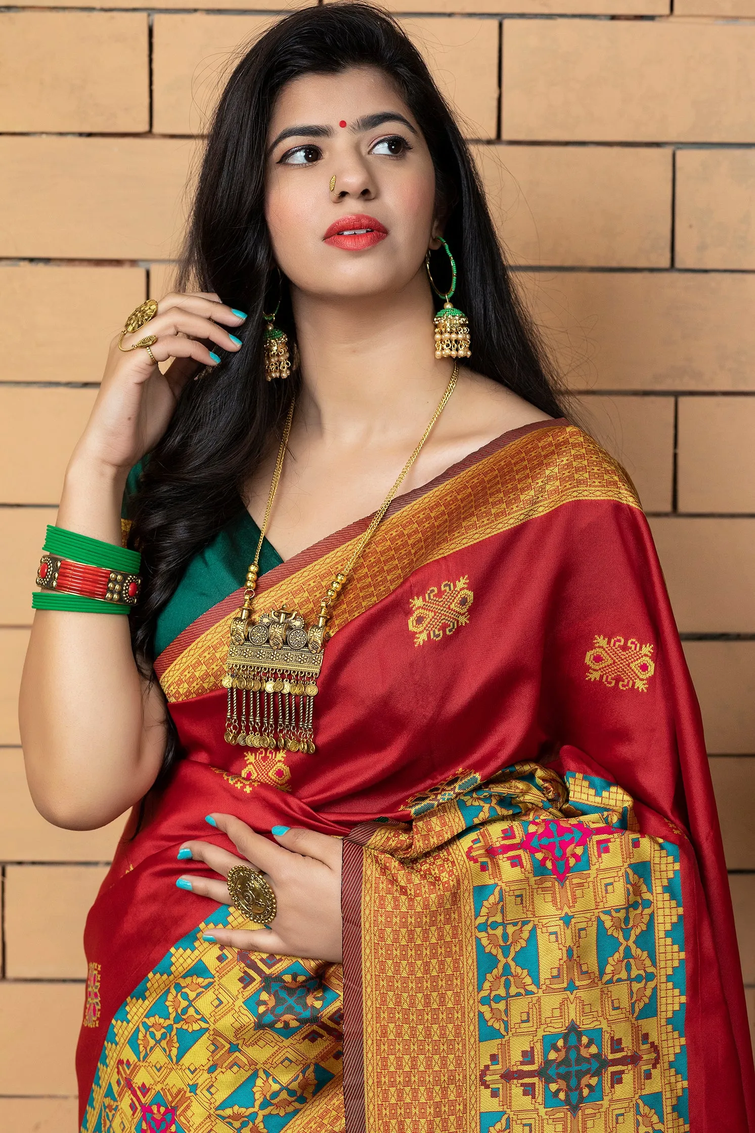 Magnetic Red Colored Festive Wear Woven Banarasi Silk Saree