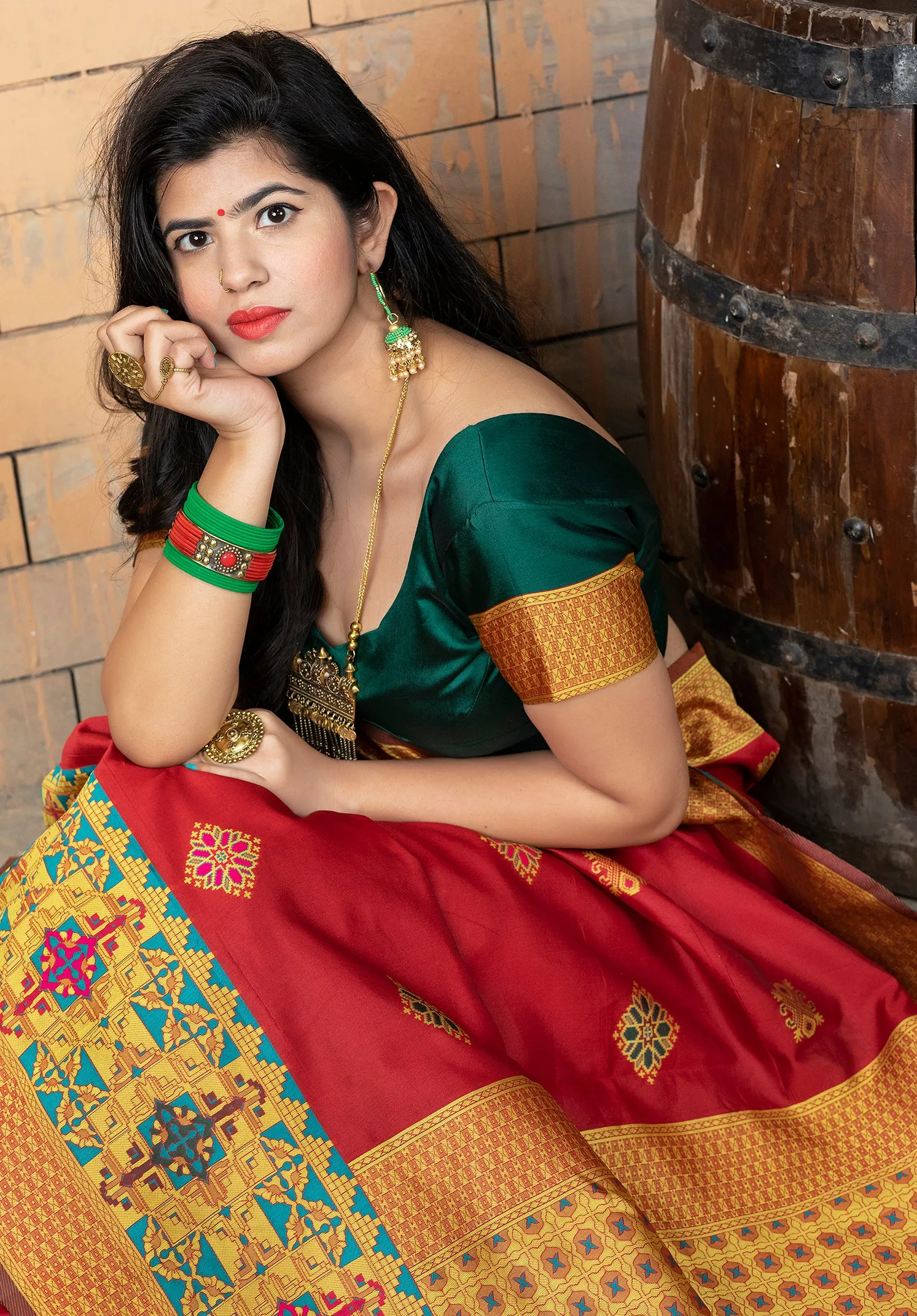 Magnetic Red Colored Festive Wear Woven Banarasi Silk Saree