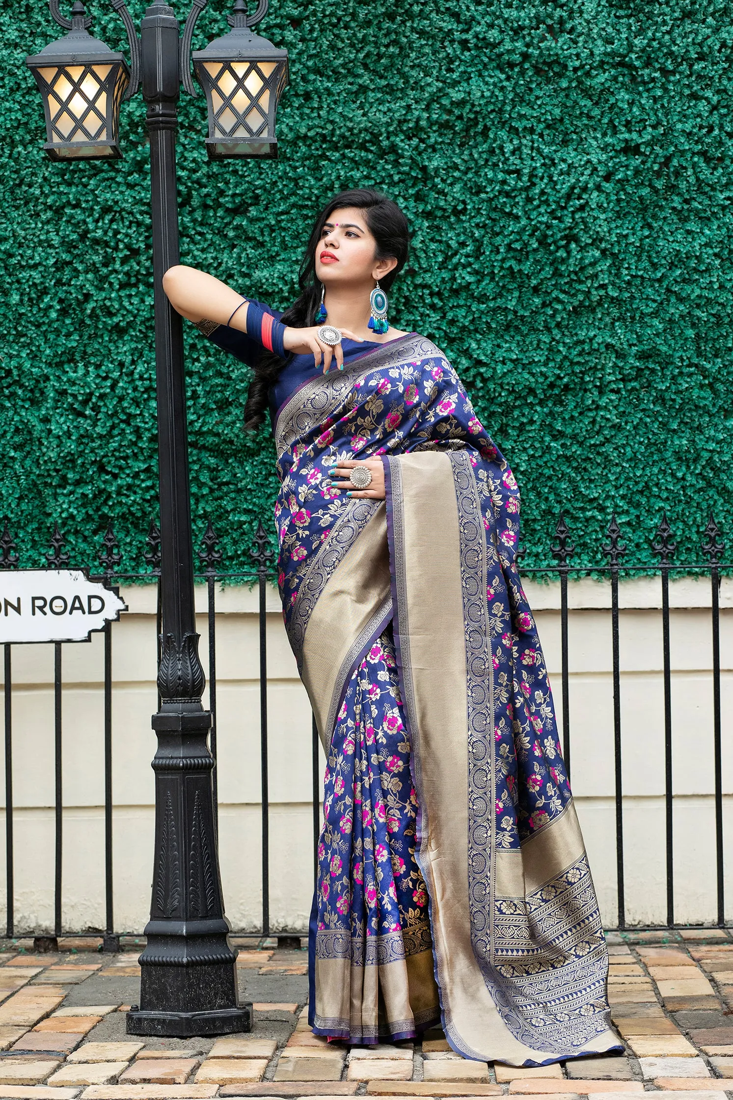 Navy Blue Weaving Banarasi Silk Festive Saree With Blouse