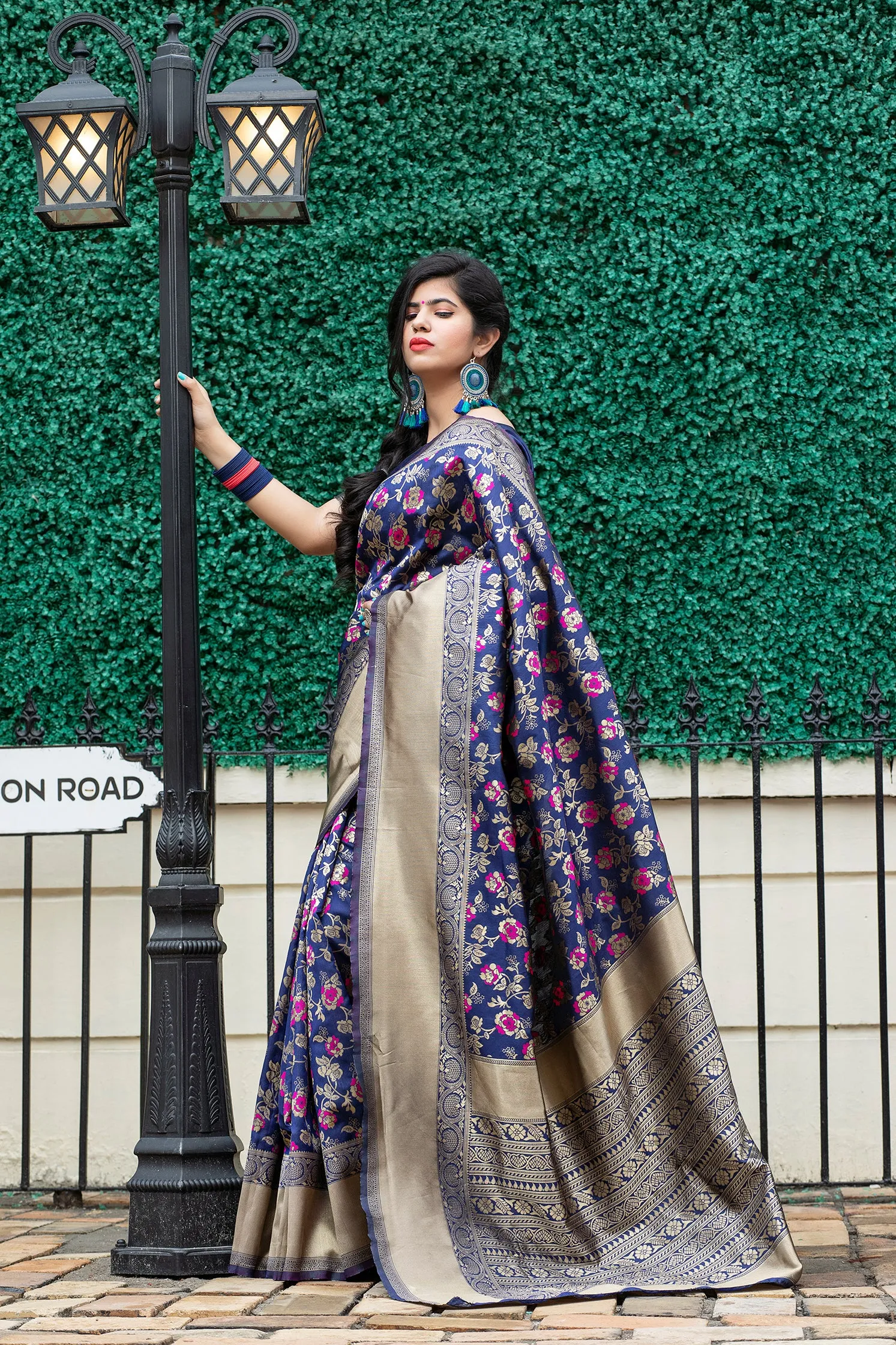 Navy Blue Weaving Banarasi Silk Festive Saree With Blouse