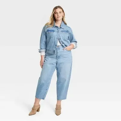 New - Universal Thread Women's Plus Button Up Denim Jacket